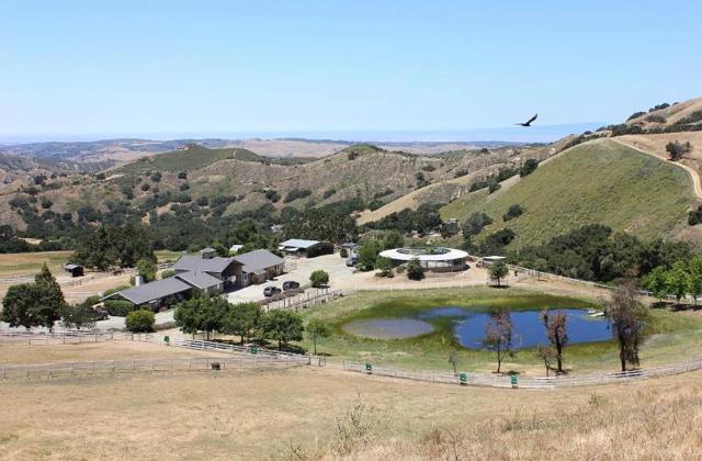 350 San Benancio Road, Salinas CA: https://media.crmls.org/mediaz/4e209106-8734-4b61-9091-b6e987126952.jpg