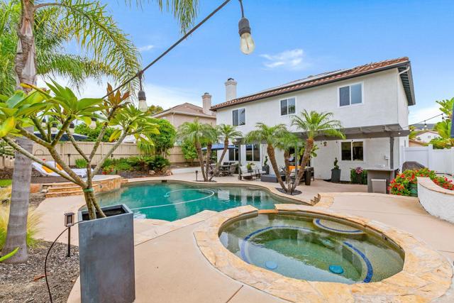 780 Camino Magnifico, San Marcos CA: https://media.crmls.org/mediaz/4e20c25a-c5dc-4fa4-96ec-e64ef8cbfcc7.jpg