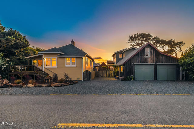 Detail Gallery Image 1 of 65 For 10520 Kelly St, Mendocino,  CA 95460 - 3 Beds | 2/1 Baths
