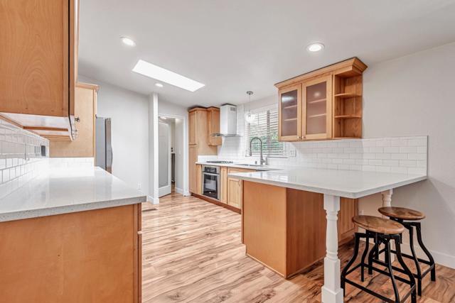125 N Mary Avenue, Sunnyvale CA: https://media.crmls.org/mediaz/4e217977-ef6d-4adb-9ac0-c89315961166.jpg