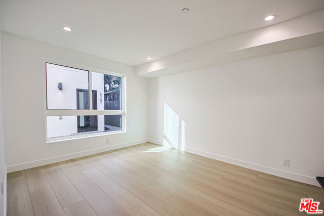 5709 Auckland Avenue, North Hollywood CA: https://media.crmls.org/mediaz/4e219a52-43d5-41e7-a7bc-1750bc4e19e8.jpg