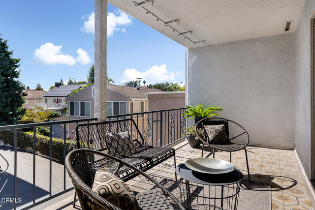 Detail Gallery Image 16 of 24 For 972 E California Bld #201,  Pasadena,  CA 91106 - 2 Beds | 2 Baths