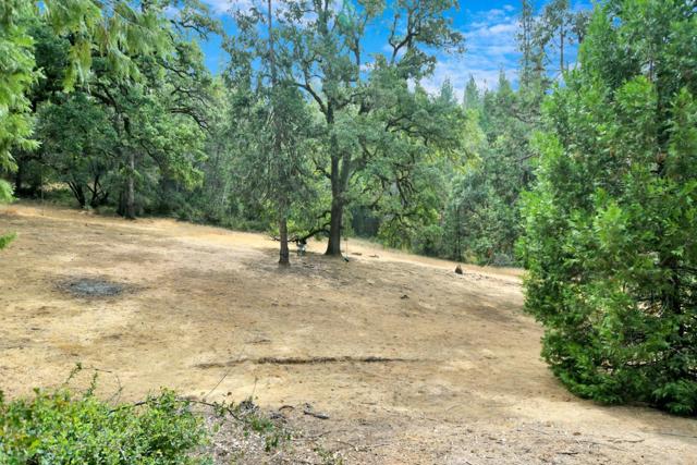 17533 Humbug Creek Road, Glencoe CA: https://media.crmls.org/mediaz/4e221e18-a006-4b68-9a7f-f1b7ef075180.jpg