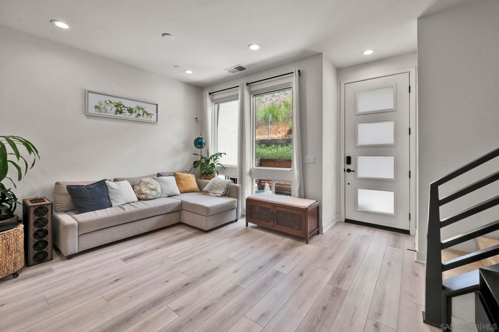 9161 Hala Way - photo 5