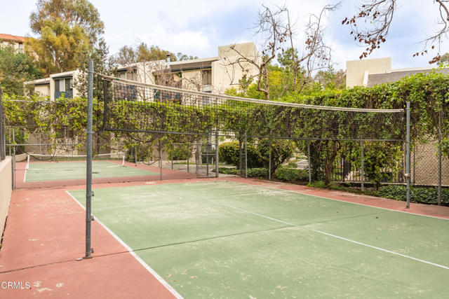 Detail Gallery Image 27 of 32 For 4041 via Marisol #210,  Los Angeles,  CA 90042 - 2 Beds | 2 Baths