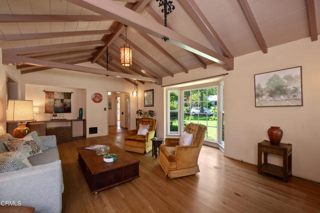 Detail Gallery Image 7 of 52 For 2232 Brigden Rd, Pasadena,  CA 91104 - 2 Beds | 2 Baths