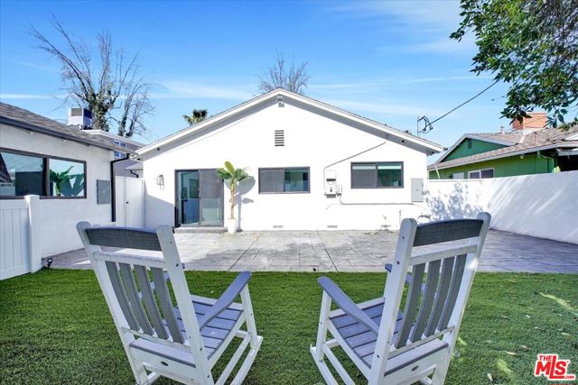 14642 Runnymede Street, Van Nuys CA: https://media.crmls.org/mediaz/4e240020-132e-454e-8aa6-7caf728467ee.jpg
