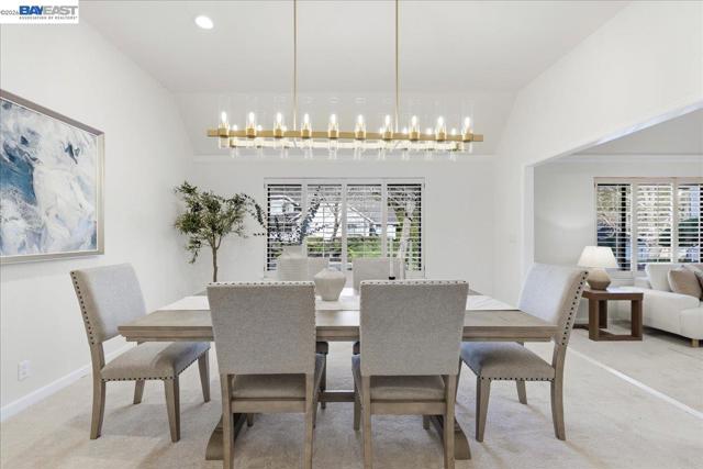 Image 21 of 60 For 5212 Blackhawk Dr