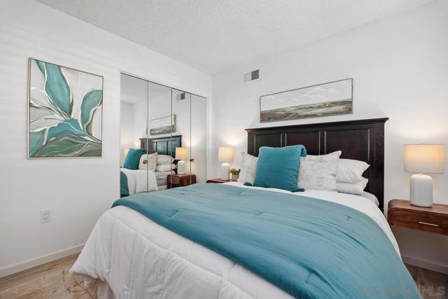 12753 Caminito Cancion, San Diego CA: https://media.crmls.org/mediaz/4e256e23-553d-4cf3-bba2-db74c3256f4c.jpg