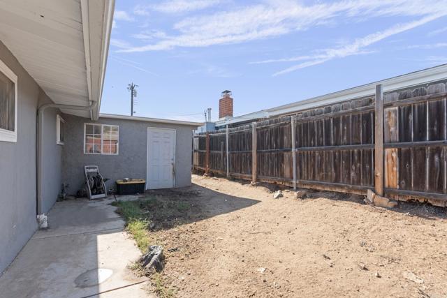 Detail Gallery Image 21 of 25 For 9838 Ivanho St, Spring Valley,  CA 91977 - 3 Beds | 1 Baths