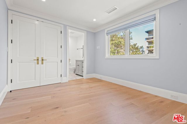 1153 S Clark Drive, Los Angeles CA: https://media.crmls.org/mediaz/4e26efa8-f62b-4339-92f3-d0b6fcfc7b4e.jpg