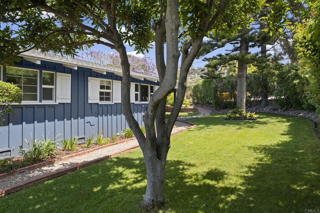 386 13th Street - photo 9