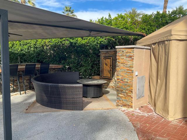 80394 Ave 48, Indio CA: https://media.crmls.org/mediaz/4e2877e5-131f-425e-ac22-20116eba73ed.jpg