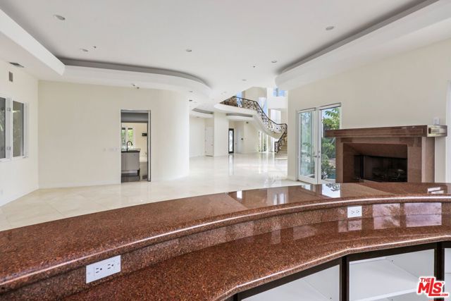 2470 Venus Drive, Los Angeles CA: https://media.crmls.org/mediaz/4e28dd74-88f0-4cdf-86a0-c16b9d0339ae.jpg