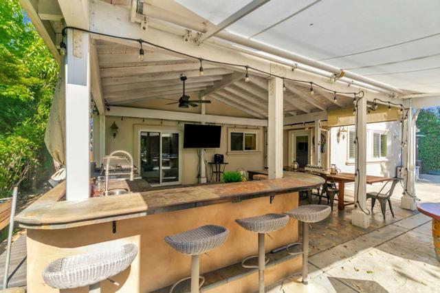 1905 White Oaks Road, Campbell CA: https://media.crmls.org/mediaz/4e290433-d372-431f-bafd-471d0fff40e8.jpg