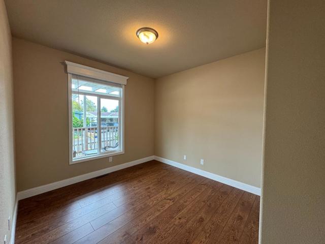 73 Sailfish Court, Half Moon Bay CA: https://media.crmls.org/mediaz/4e29d705-2760-48f5-983f-07af1e8783a5.jpg