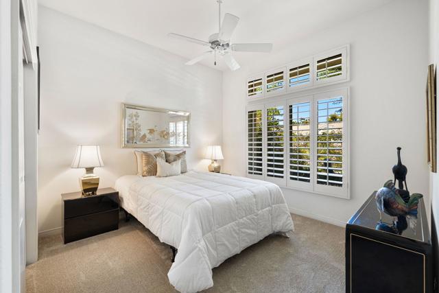 78197 Bonanza Drive, Palm Desert CA: https://media.crmls.org/mediaz/4e2a1d19-f5f9-4e7f-8d51-e9d4677e2807.jpg