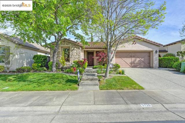 Details for 5736 Palmera Ln, Sacramento, CA 95835