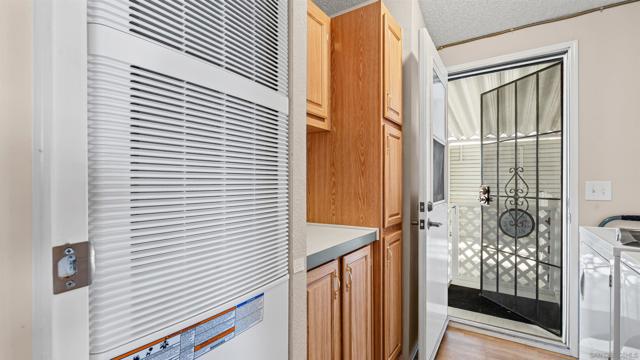 6460 Convoy Court, San Diego CA: https://media.crmls.org/mediaz/4e2bec0e-1baa-4eb1-a75d-000fc9372605.jpg