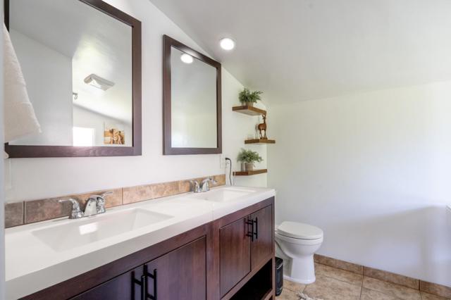 273 W Carmel Valley Road, Carmel Valley CA: https://media.crmls.org/mediaz/4e2c6708-304a-4a12-84f0-33e137fd31f6.jpg