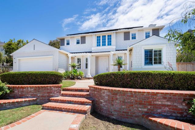 7866 Calle Oliva, Carlsbad CA: https://media.crmls.org/mediaz/4e2d3eca-be34-4b85-a5a2-212c654db9f2.jpg