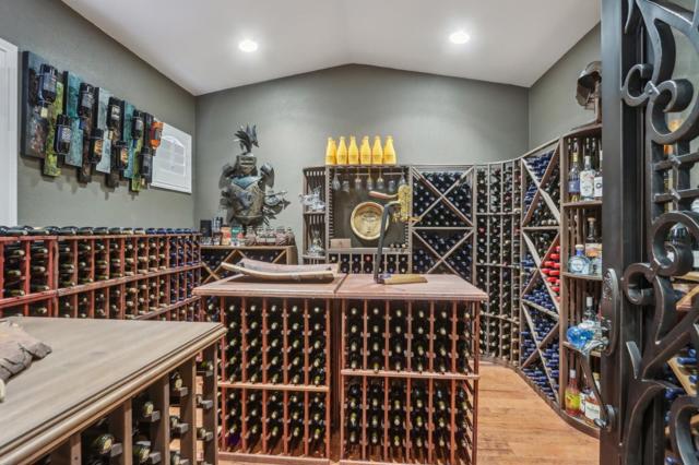 1150 Stony Brook Drive, Hollister CA: https://media.crmls.org/mediaz/4e2d58dd-2ca7-40cf-8798-cedf52f79467.jpg