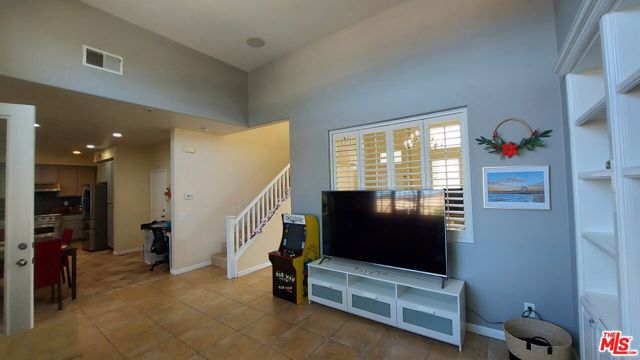 14692 Acacia Street, Westminster CA: https://media.crmls.org/mediaz/4e2f78aa-46e6-401f-8fd8-7891719e7838.jpg