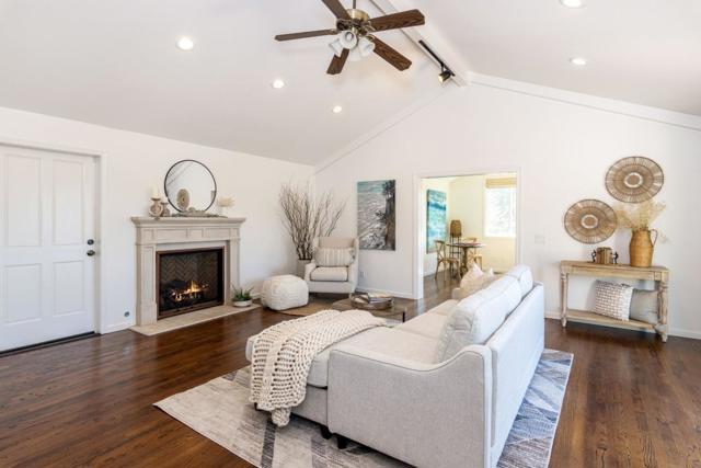 573 Meadow Road, Aptos CA: https://media.crmls.org/mediaz/4e311a39-e779-43e2-8c73-ff5e8c2c5c6b.jpg