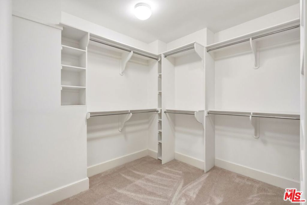 MLS #26856853 image #43