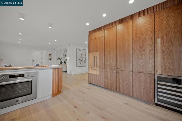 3742 Mt. Diablo Blvd, Lafayette CA: https://media.crmls.org/mediaz/4e322eb1-71c9-413f-a0a8-21429edb97cf.jpg