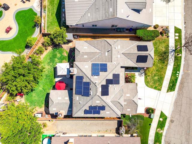 448 Kennedy Court, Escondido CA: https://media.crmls.org/mediaz/4e32404a-eb1c-4f77-9f86-2a97445eb2af.jpg