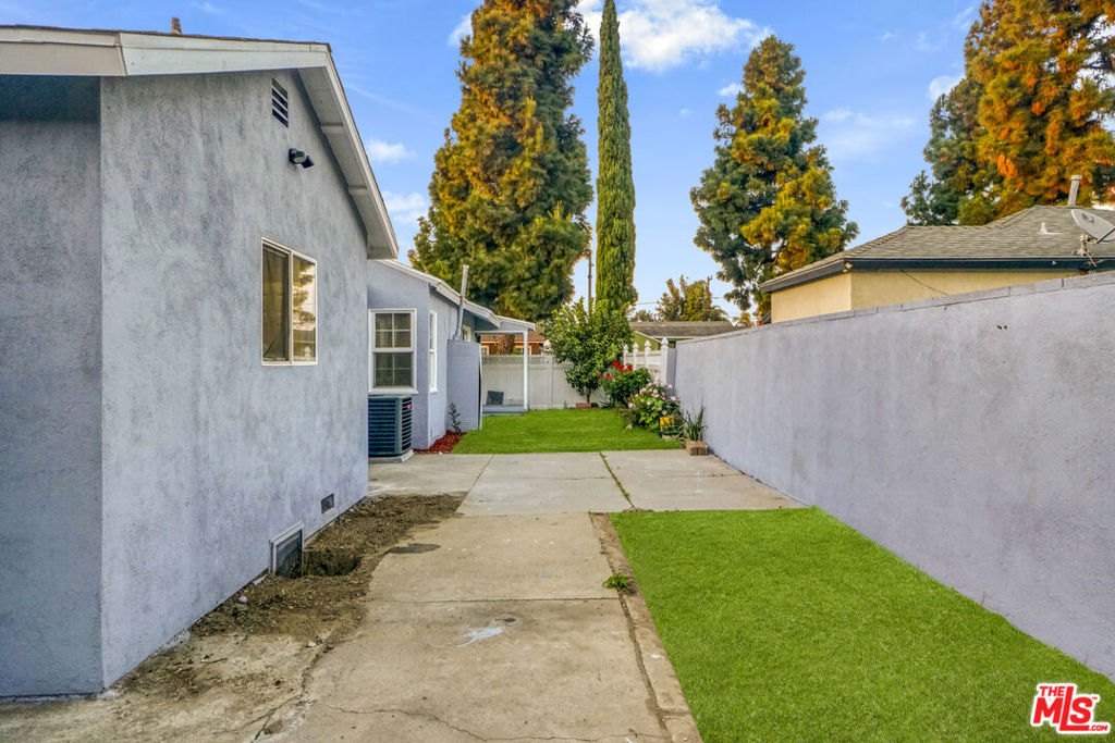 4E32697C Cf8C 41A4 8019 E91927F3186E 22130 S Mchelen Avenue, Carson, Ca 90810 &Lt;Span Style='BackgroundColor:transparent;Padding:0Px;'&Gt; &Lt;Small&Gt; &Lt;I&Gt; &Lt;/I&Gt; &Lt;/Small&Gt;&Lt;/Span&Gt;