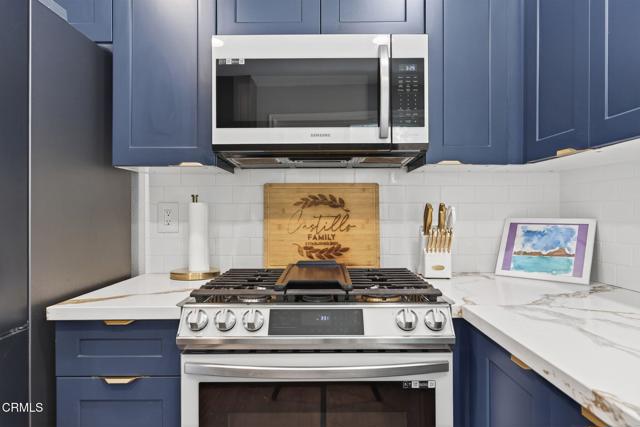 1430 Clayton Way, Simi Valley CA: https://media.crmls.org/mediaz/4e33252f-b812-446e-be61-879995622822.jpg