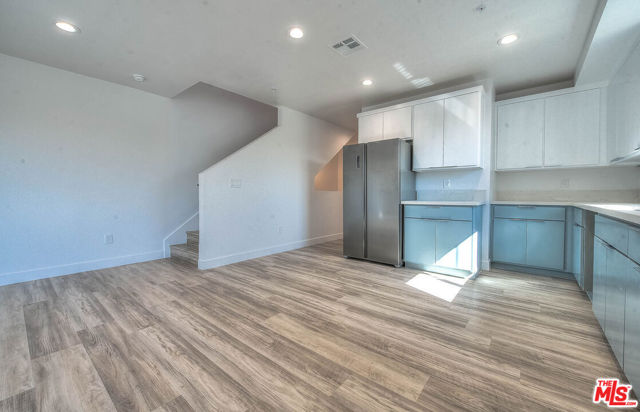4308 S Normandie Avenue, Los Angeles CA: https://media.crmls.org/mediaz/4e341cc5-d44b-4efb-a7cd-88ffb292d9db.jpg