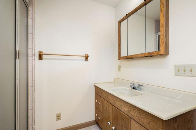 74619 Fairway Drive, Palm Desert CA: https://media.crmls.org/mediaz/4e34577b-c791-45d3-9cab-182611874cde.jpg