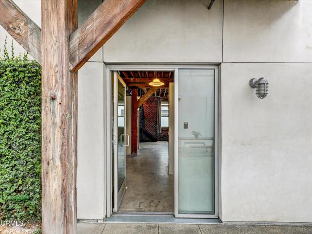 Detail Gallery Image 4 of 40 For 527 Molino St #110,  Los Angeles,  CA 90013 - 2 Beds | 1/1 Baths