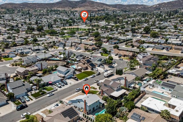 10129 E Glendon Cir, Santee CA: https://media.crmls.org/mediaz/4e363cce-dd5d-4e68-a743-f9c5fa18ac25.jpg