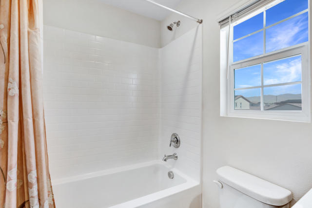 84701 Merus Avenue, Indio CA: https://media.crmls.org/mediaz/4e37dde9-927f-4579-b657-6ebe6babbe82.jpg