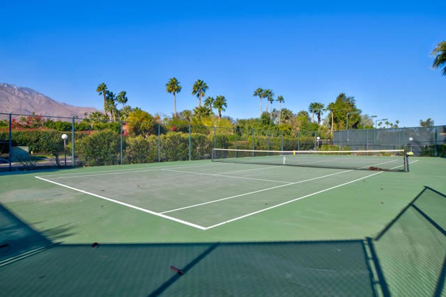 401 S El Cielo Road #49, Palm Springs, CA 92262