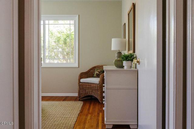 Detail Gallery Image 26 of 45 For 1300 Meadowbrook Rd, Altadena,  CA 91001 - 3 Beds | 2 Baths