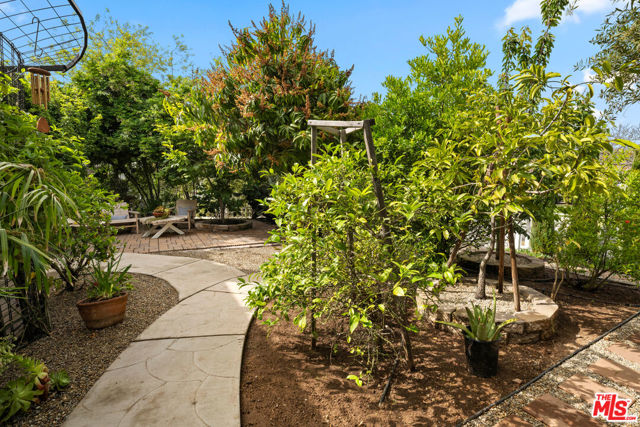2404 23rd Street photo 4