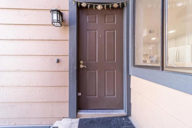 281 Hackamore, Fremont CA: https://media.crmls.org/mediaz/4e392724-afa6-48bf-907e-4456a5f338a8.jpg