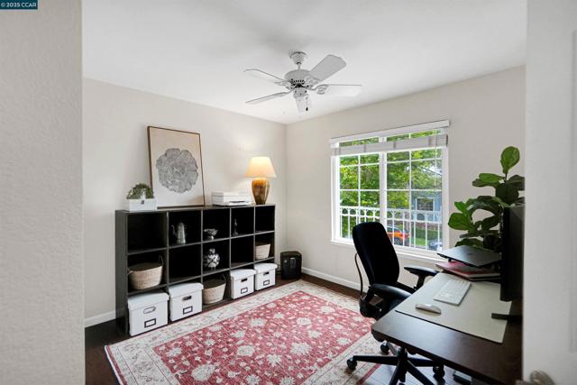 405 Triomphe Ct, Danville CA: https://media.crmls.org/mediaz/4e3a3fc5-ac1d-43d8-a639-bd8cfed94062.jpg