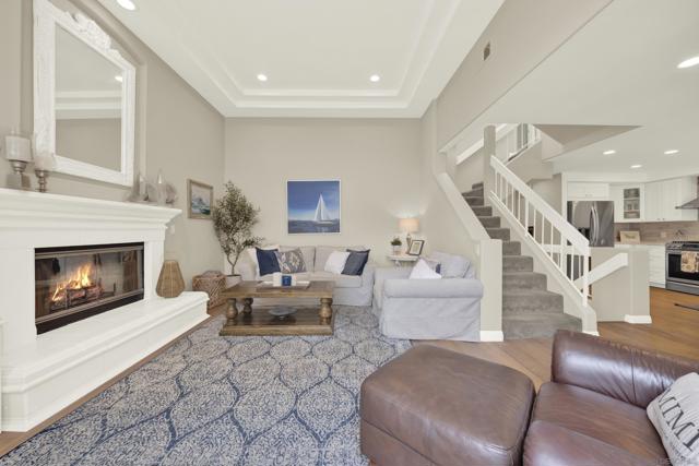 3736 Promontory St, San Diego CA: https://media.crmls.org/mediaz/4e3a8f2e-c53e-4620-a422-adf8fb8171f6.jpg