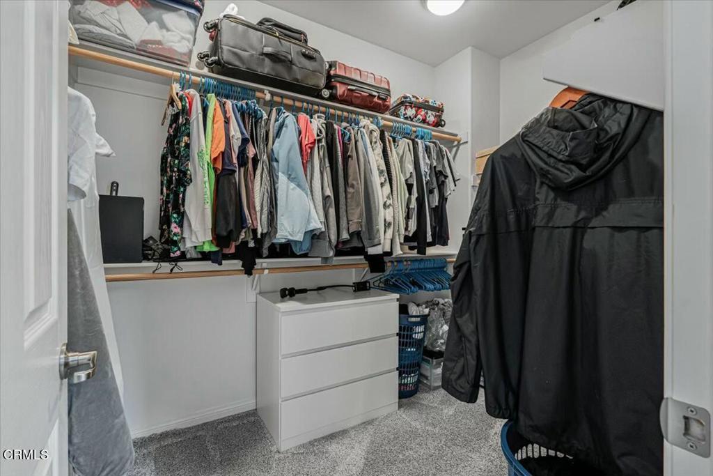 https://media.crmls.org/mediaz/4e3b0f93-71c0-4bac-920c-cb3862a50183.jpg?preset=X-Large