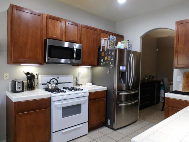 13569 Caliente Drive, Desert Hot Springs CA: https://media.crmls.org/mediaz/4e3b1655-55dc-40ba-8d3b-fb658a0e6ade.jpg
