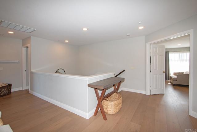 Detail Gallery Image 28 of 50 For 1573 Cypress Creek Ct, Vista,  CA 92084 - 3 Beds | 2/1 Baths