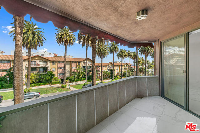 1745 Camino Palmero Street, Los Angeles CA: https://media.crmls.org/mediaz/4e3b9633-7241-4c5f-b989-5a97885e3d70.jpg