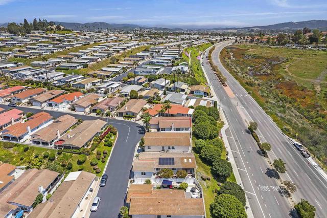 2010 W San Marcos Boulevard, San Marcos CA: https://media.crmls.org/mediaz/4e3c1052-1b6b-4970-83a1-75d65ecd8a5d.jpg