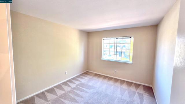 1135 Ranch Point Way, Antioch CA: https://media.crmls.org/mediaz/4e3c3900-711f-4866-af47-bacd6644d1bf.jpg